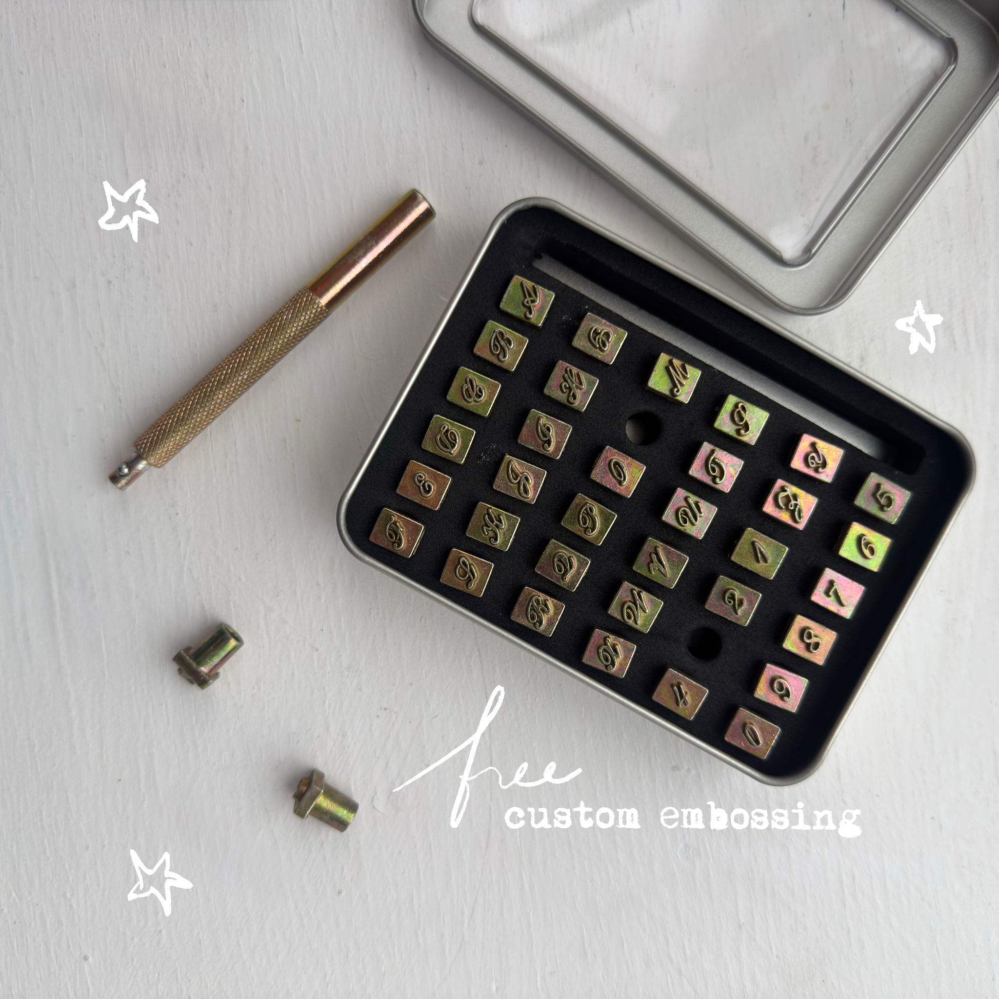 Custom Traveler's Journal | Large-zoom-3